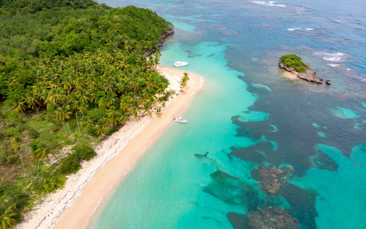 Cabo Rojo — Destino en República Dominicana